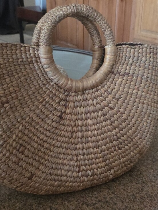 Handmade Handbags - Woven Straw Circle Handle Tote Bag - Natural